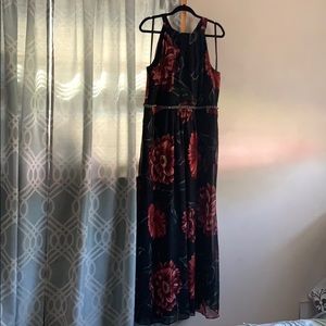 SLNY fully lined maxi dress with pockets size 18